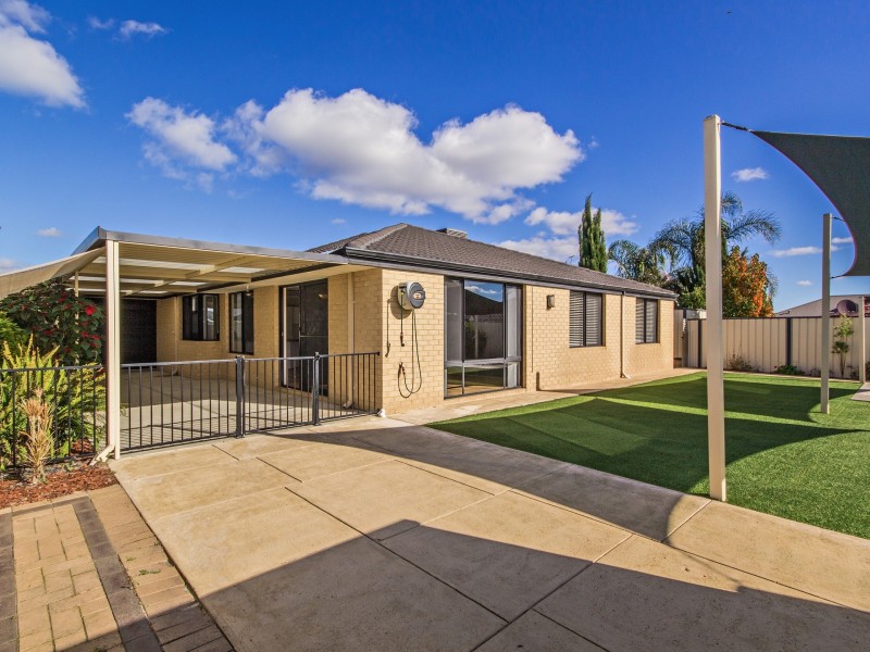 90 Centennial Aveune, Bertram WA 6167