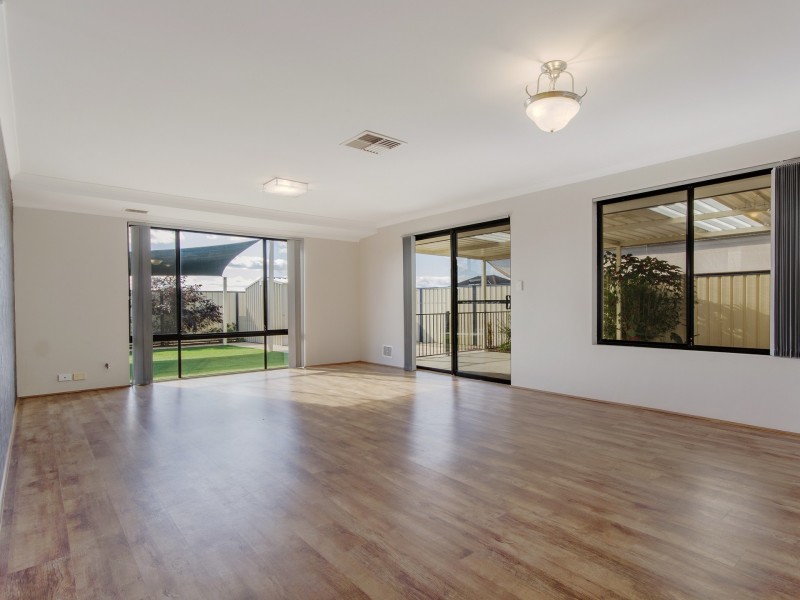 90 Centennial Aveune, Bertram WA 6167