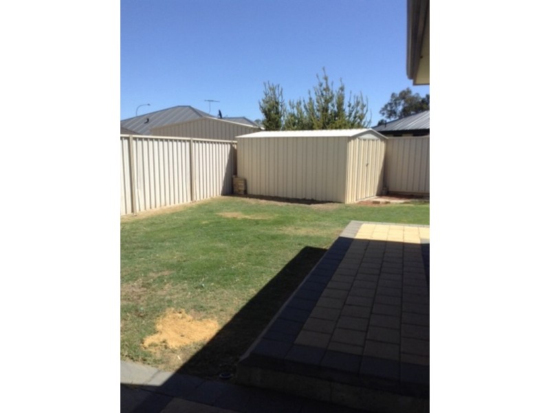 47 Whiteman Crescent, Bertram WA 6167