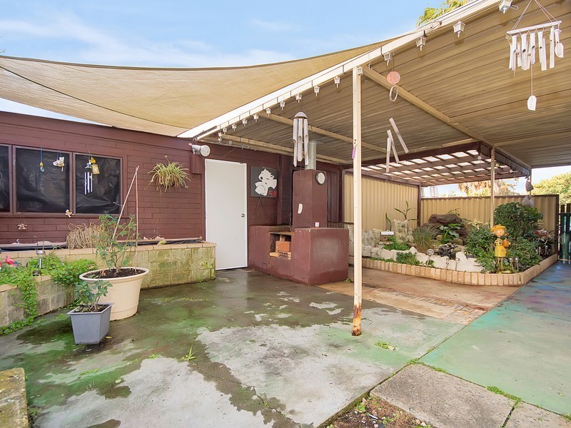 31 Chapman Road, Calista WA 6167