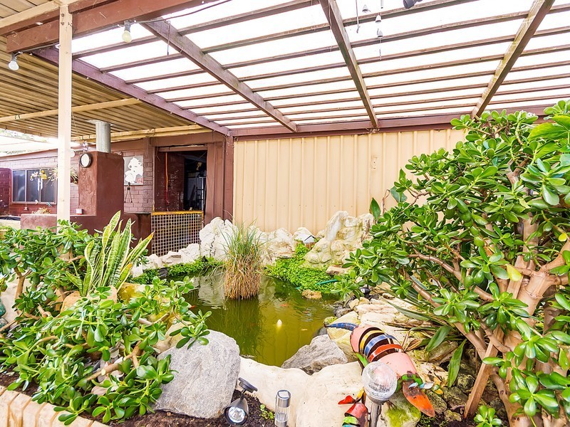 31 Chapman Road, Calista WA 6167