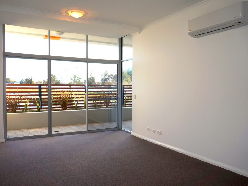 2/10 Pimlico Crescent, Wellard WA 6170