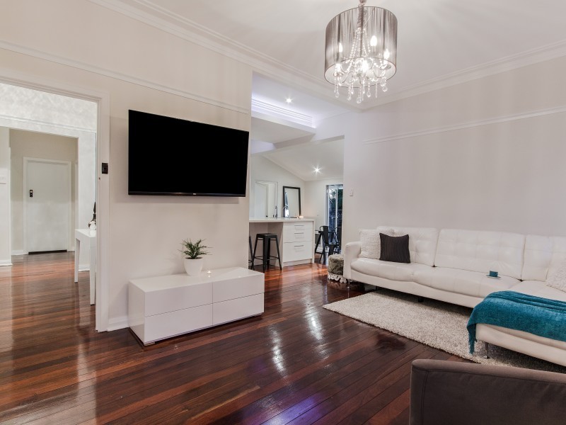 18 George Street, Kensington WA 6151