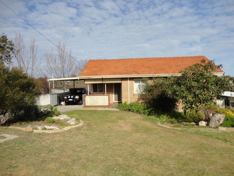 14 Jecks Place, Orelia WA 6167