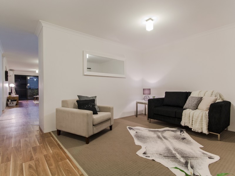 33 Silverline Bend, Bertram WA 6167