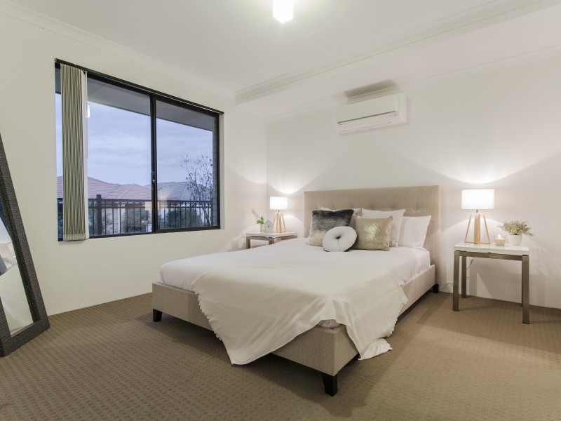 33 Silverline Bend, Bertram WA 6167