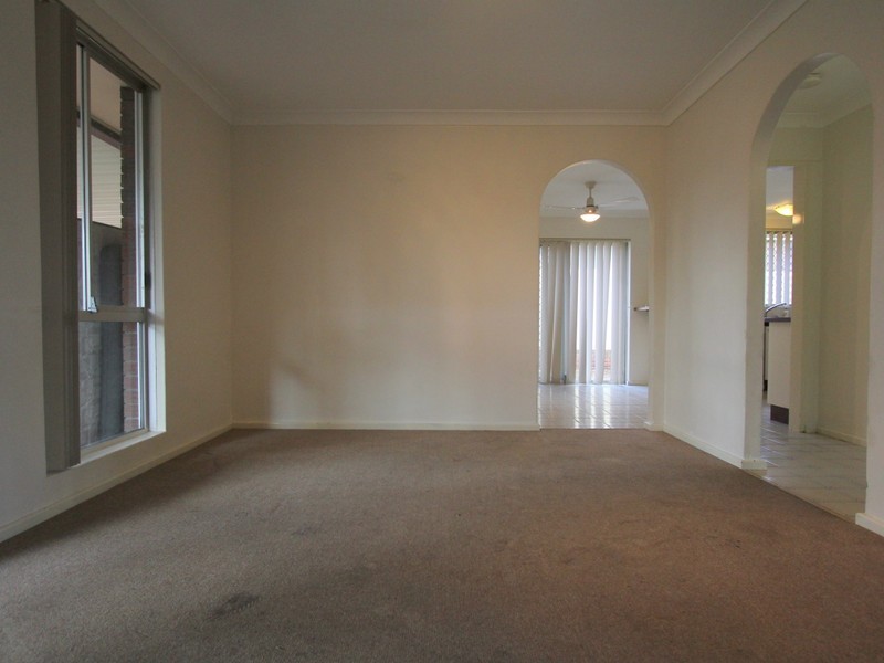 19 Mandfield Way, Parmelia WA 6167