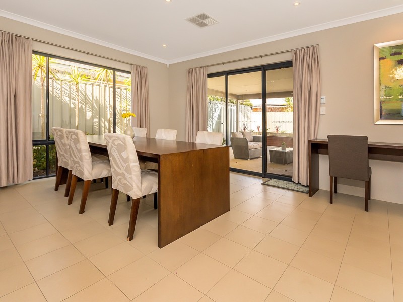 3 Esher Lane, Wellard WA 6170