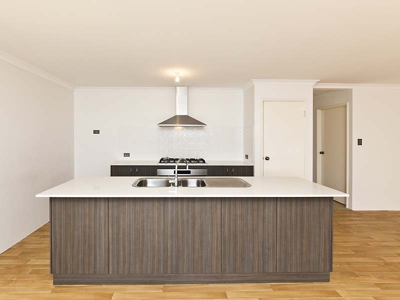 6 Solstice Bend, Wellard WA 6170