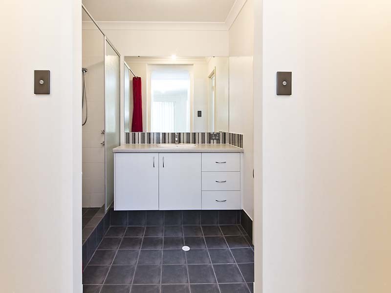 6 Solstice Bend, Wellard WA 6170