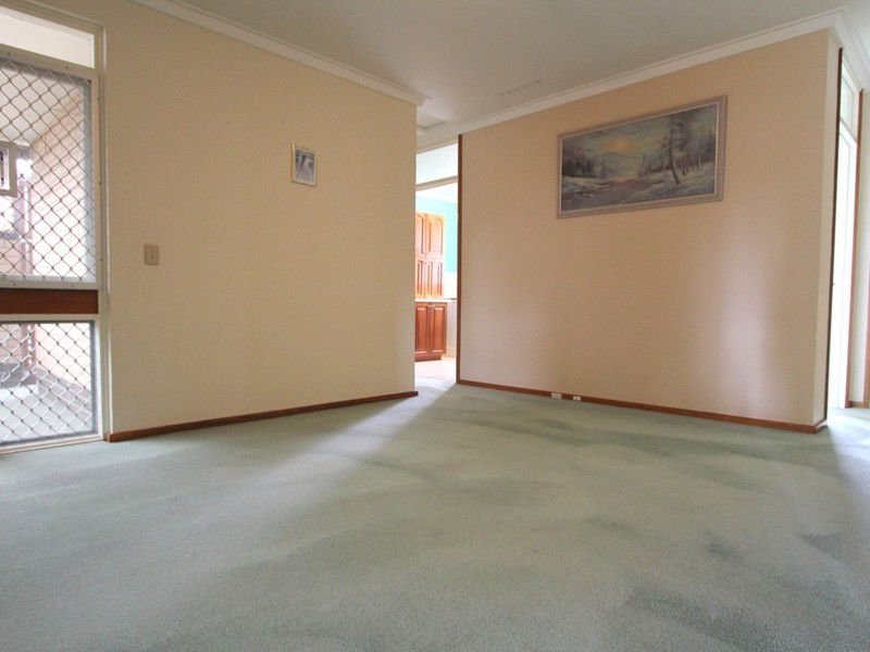 28 Brookes Way, Calista WA 6167