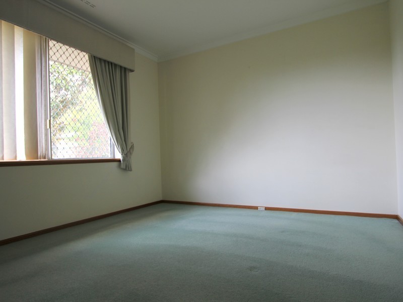 28 Brookes Way, Calista WA 6167