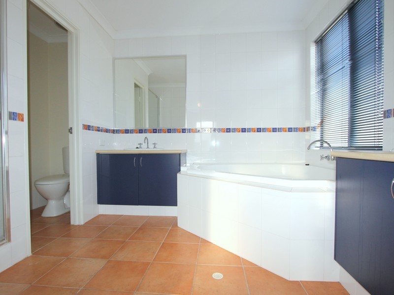 14 Peacock Avenue, Singleton WA 6175