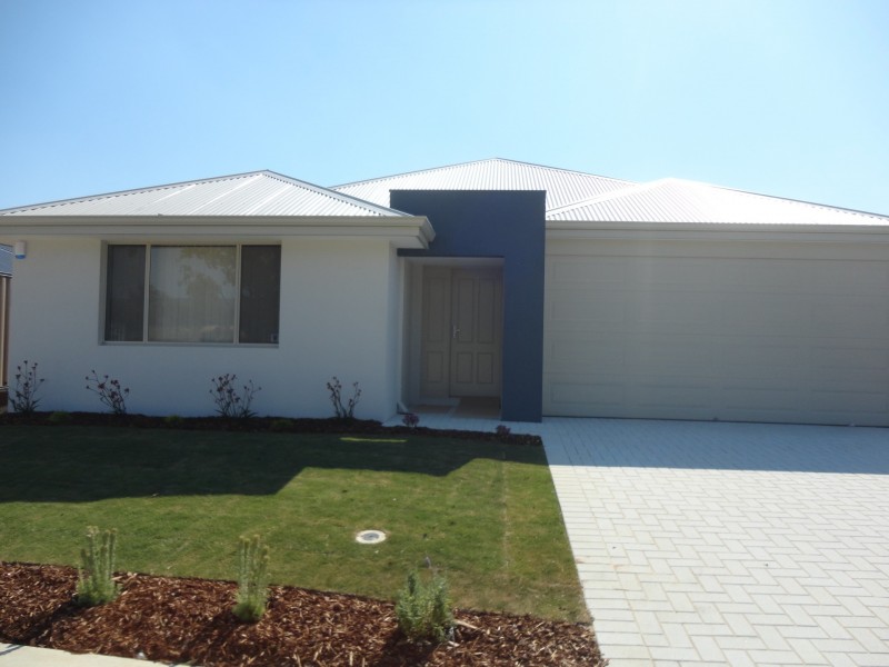 25 Haywire Avenue, Whitby WA 6123