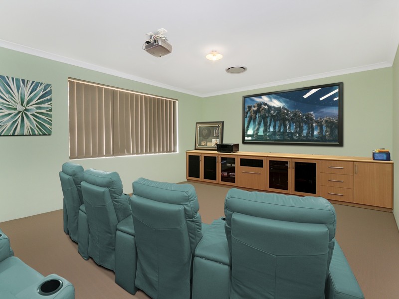 25 Haywire Avenue, Whitby WA 6123