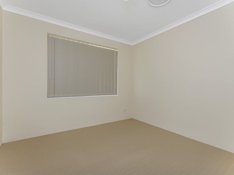 25 Haywire Avenue, Whitby WA 6123