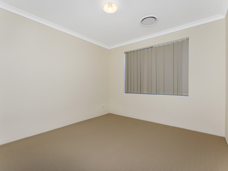 25 Haywire Avenue, Whitby WA 6123