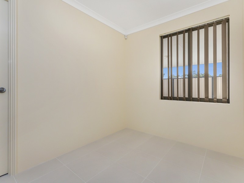 25 Haywire Avenue, Whitby WA 6123