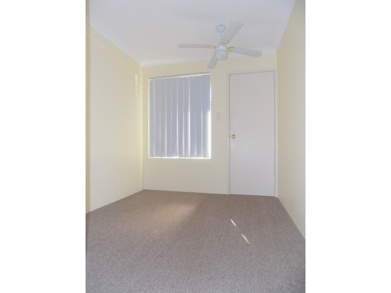 5 St Michaels Court, Cooloongup WA 6168