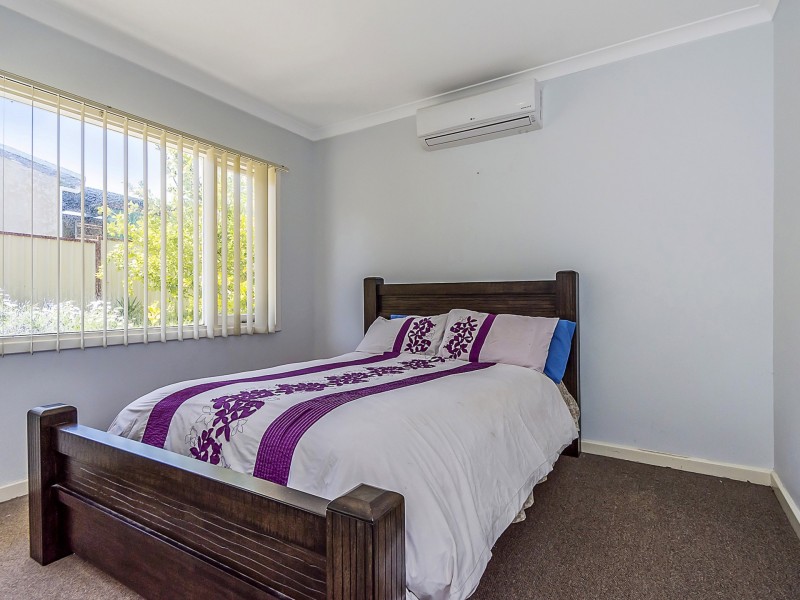 6 Larkin Court, Medina WA 6167