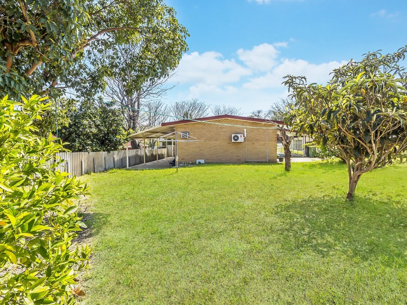 6 Larkin Court, Medina WA 6167