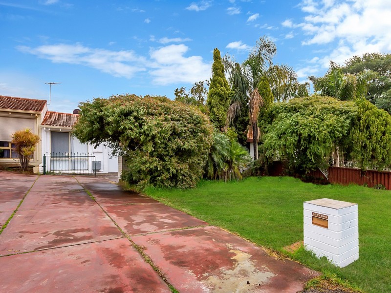 116 Calista Avenue, Calista WA 6167