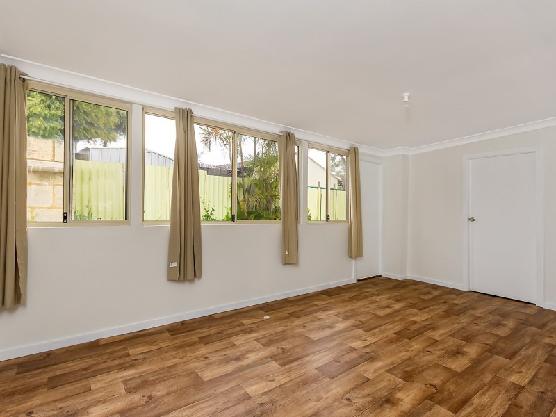 116 Calista Avenue, Calista WA 6167