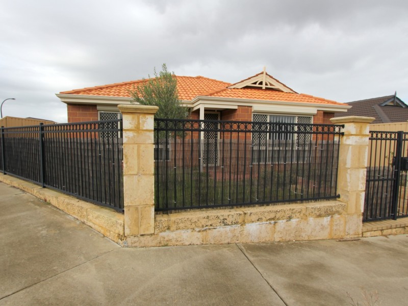 20 Stratford Road, Bertram WA 6167