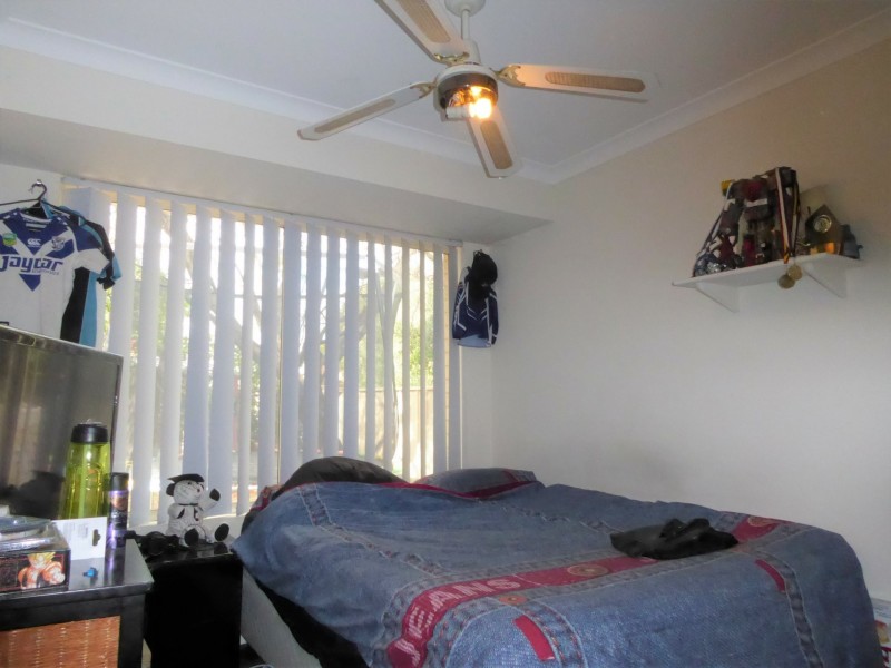 7 Mcnairn Cross, Leda WA 6170