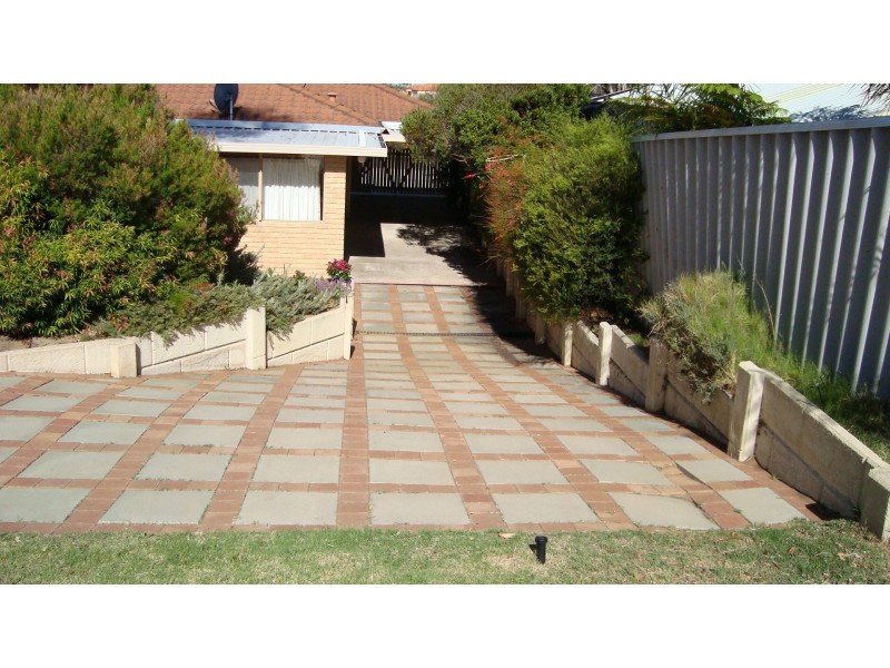 3 Djilba View, Leda WA 6170