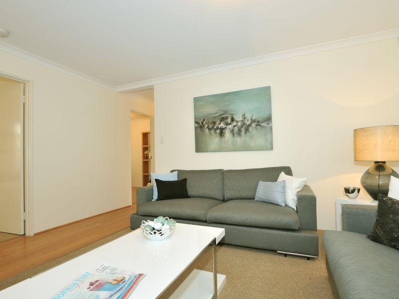 4 Addlestone Brace, Wellard WA 6170