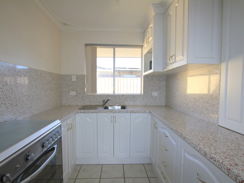 2/61-63 Frederick Street, Shoalwater WA 6169