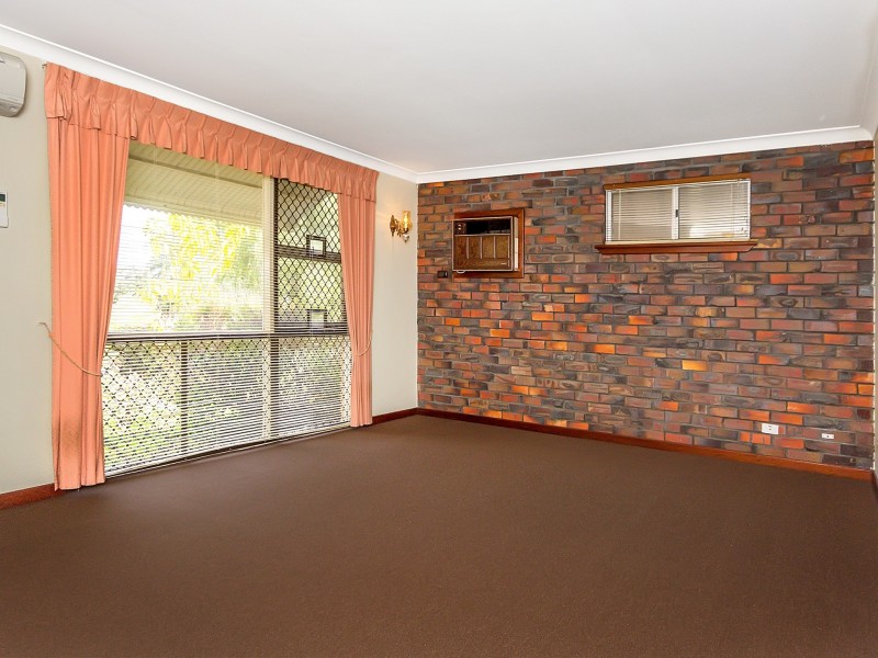 5 David Place, Calista WA 6167