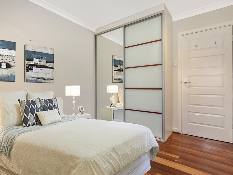 4 Theseus Way, Coolbellup WA 6163