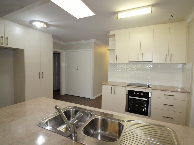 50 Adamson Road, Parmelia WA 6167