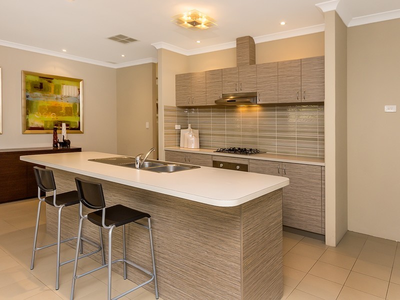 3 Esher Lane, Wellard WA 6170