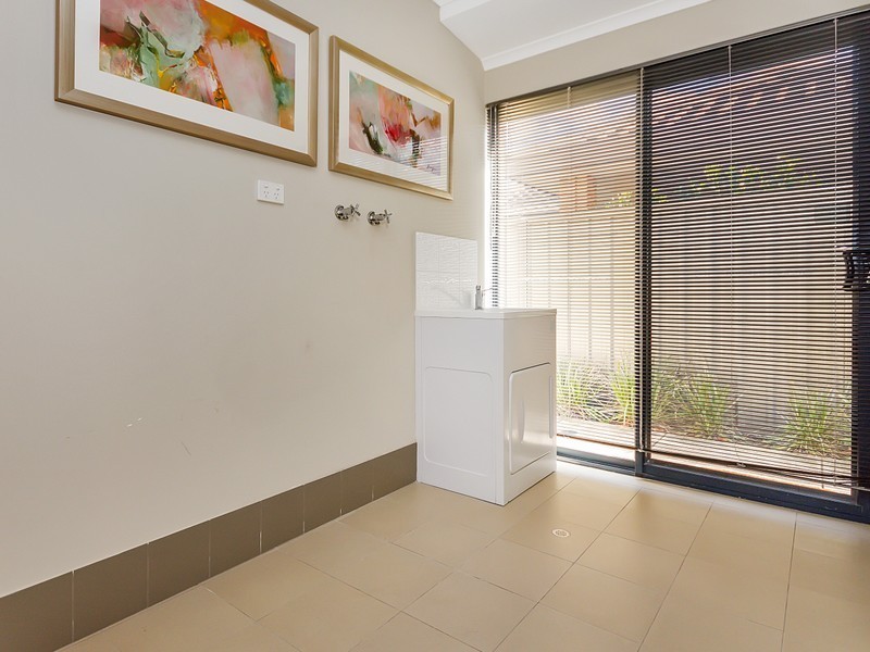 3 Esher Lane, Wellard WA 6170