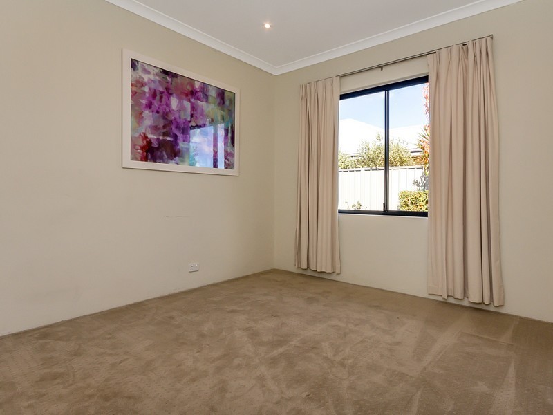 3 Esher Lane, Wellard WA 6170