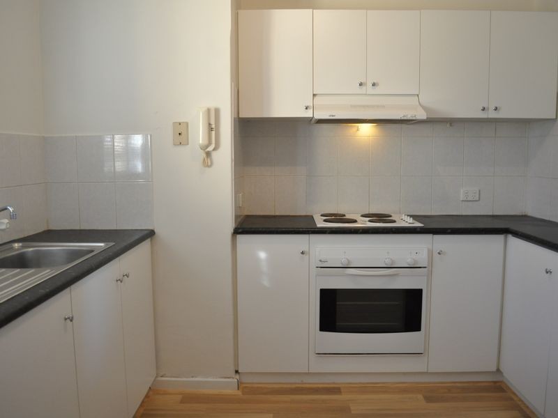 Unit 6/13 Dowling Place, Orelia WA 6167