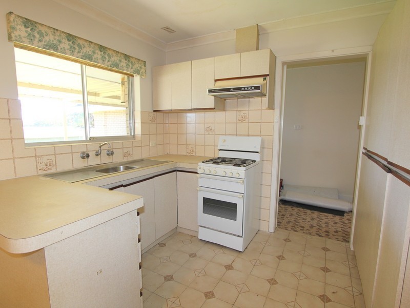 35 Orelia Avenue, Orelia WA 6167