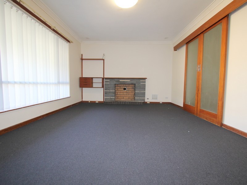 35 Orelia Avenue, Orelia WA 6167