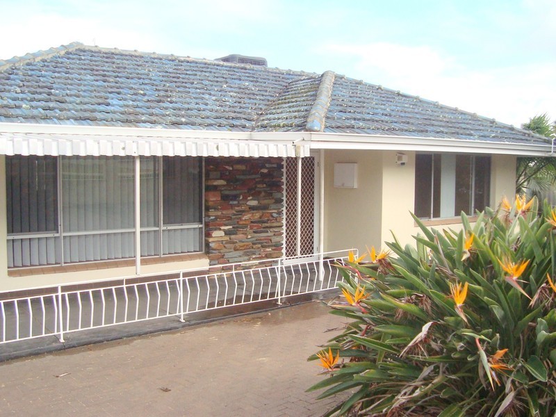 35 Orelia Avenue, Orelia WA 6167