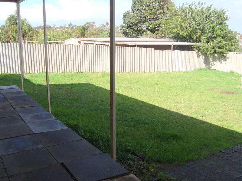 35 Orelia Avenue, Orelia WA 6167