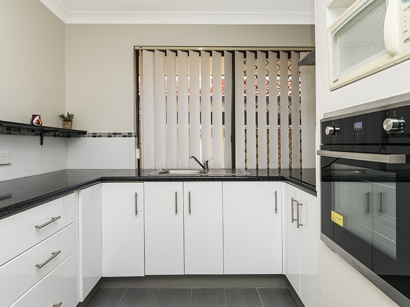 9/3 Alexandra Street, Rockingham WA 6168