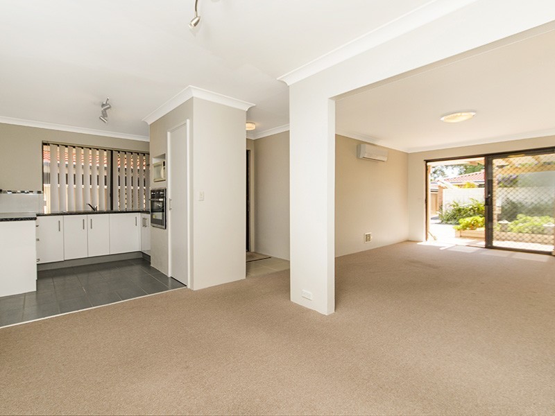 9/3 Alexandra Street, Rockingham WA 6168