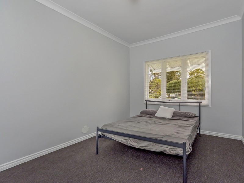 7 Atkinson Road, Medina WA 6167