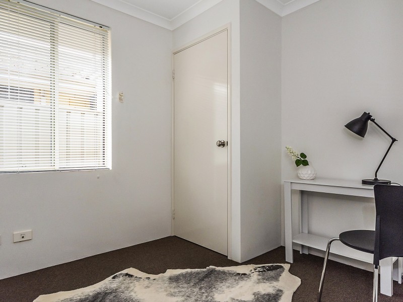 417 Lambeth Circle, Wellard WA 6170