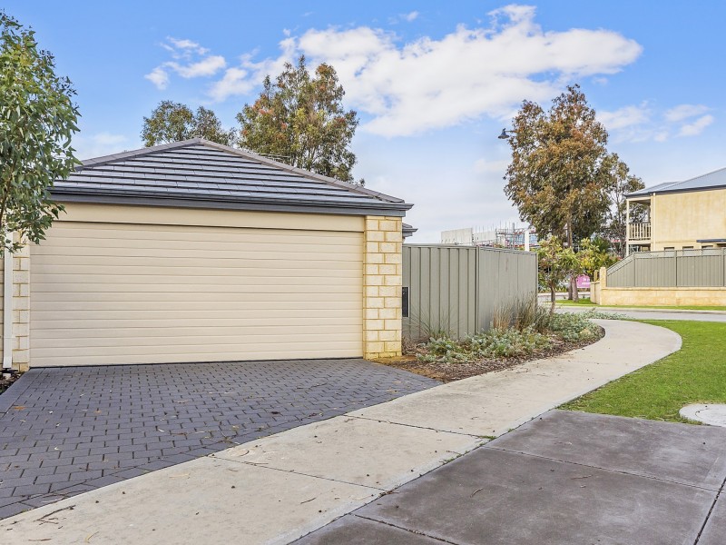 417 Lambeth Circle, Wellard WA 6170