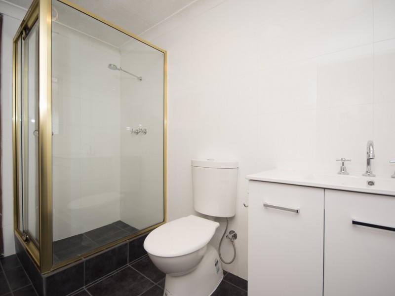 11 Littlemore Road, Orelia WA 6167