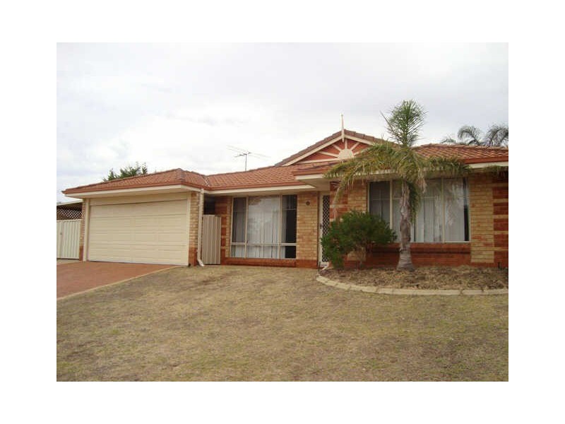 5 Gilling Place, Orelia WA 6167